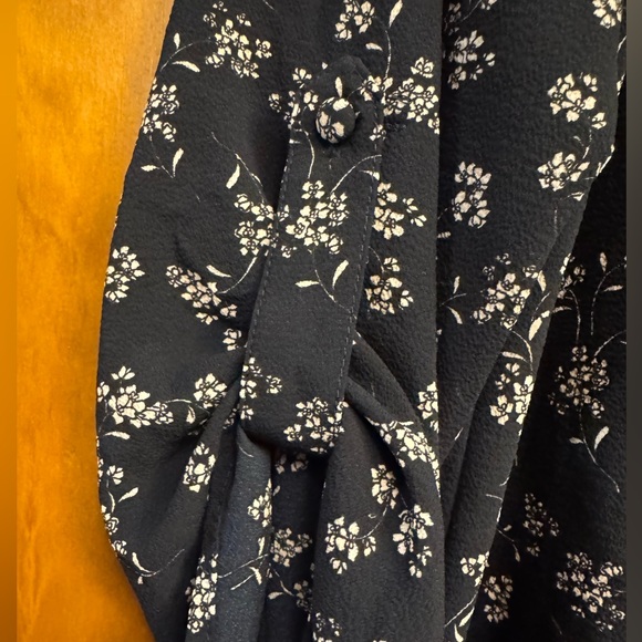 41 Hawthorn Morey Split Neck 3/4 Sleeve Blouse - Picture 5 of 5